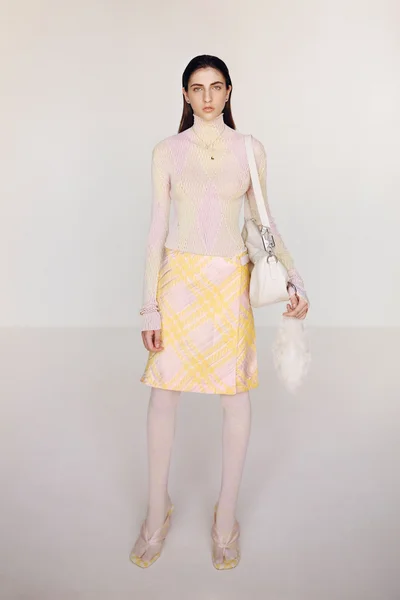 Look 24